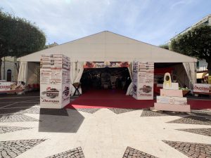 Entrata del padiglione principale di Dolcissima Pietra